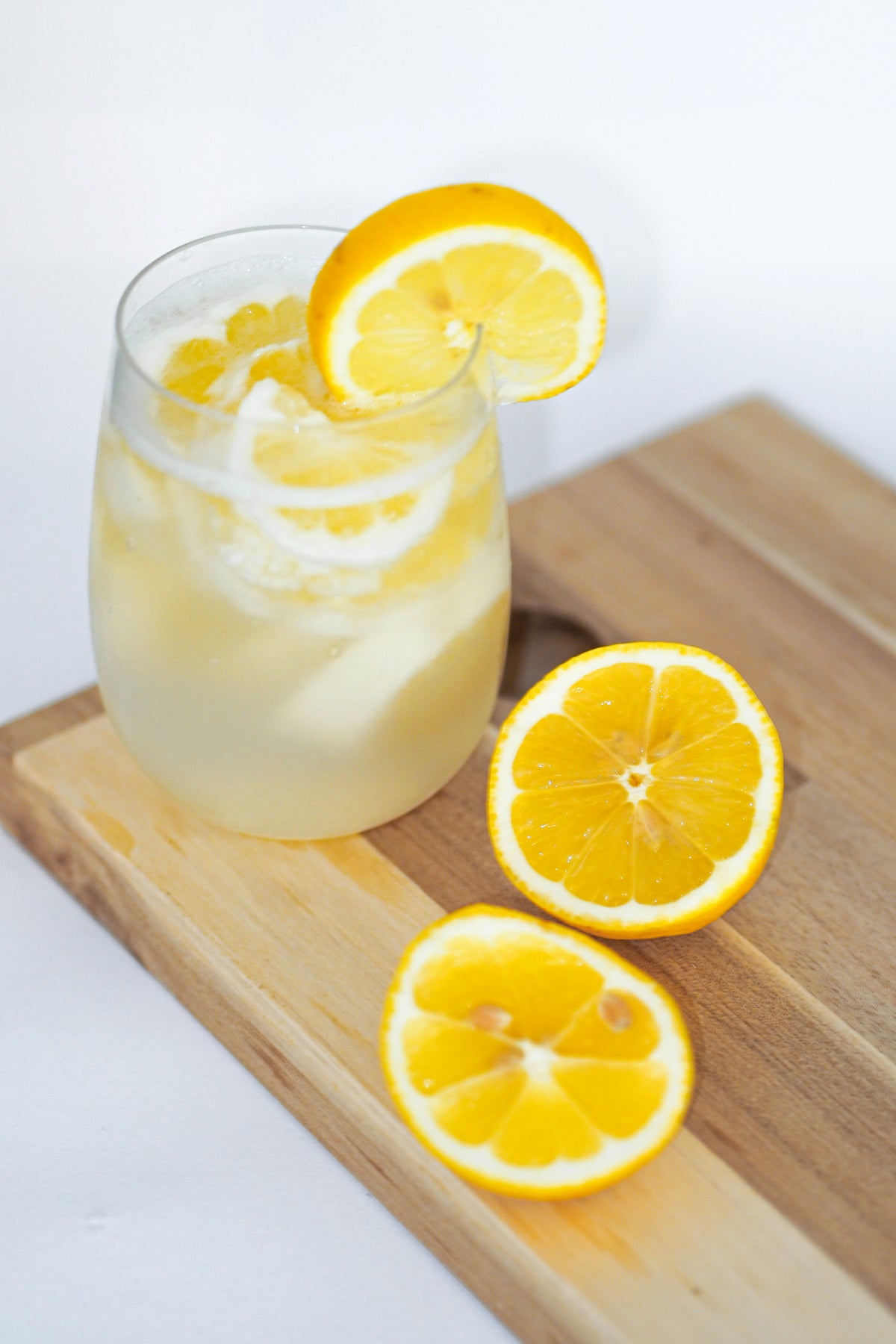 Limonada de naranja con jengibre